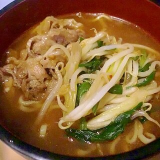 シャキッともやしとネギの醤油ラーメン